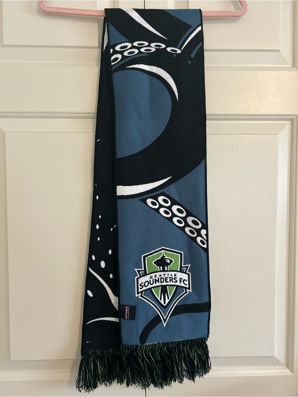 Sounders FC Team Scarf Fringe Kraken Tentacles Two-Tone Blue Green Black Soccer